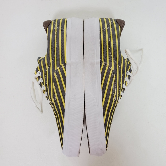 Yellow striped Vans! - Picture 3 of 9